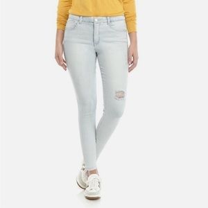 Democracy Ab Solution Lt Wash Ankle Jean